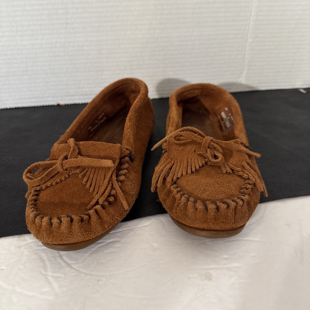 Minnetonka Brown Suede Women's Sz 8 Moccasin Loafer Shoes Kilty Hardsole